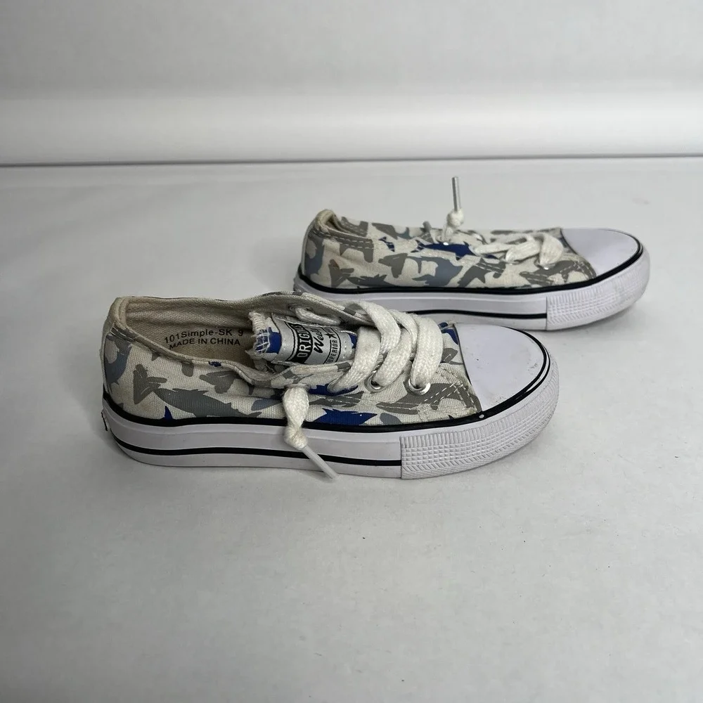 Weestep Boys Sneakers Canvas Shoes Size 9 Shark Slip On Tie Boat Skater